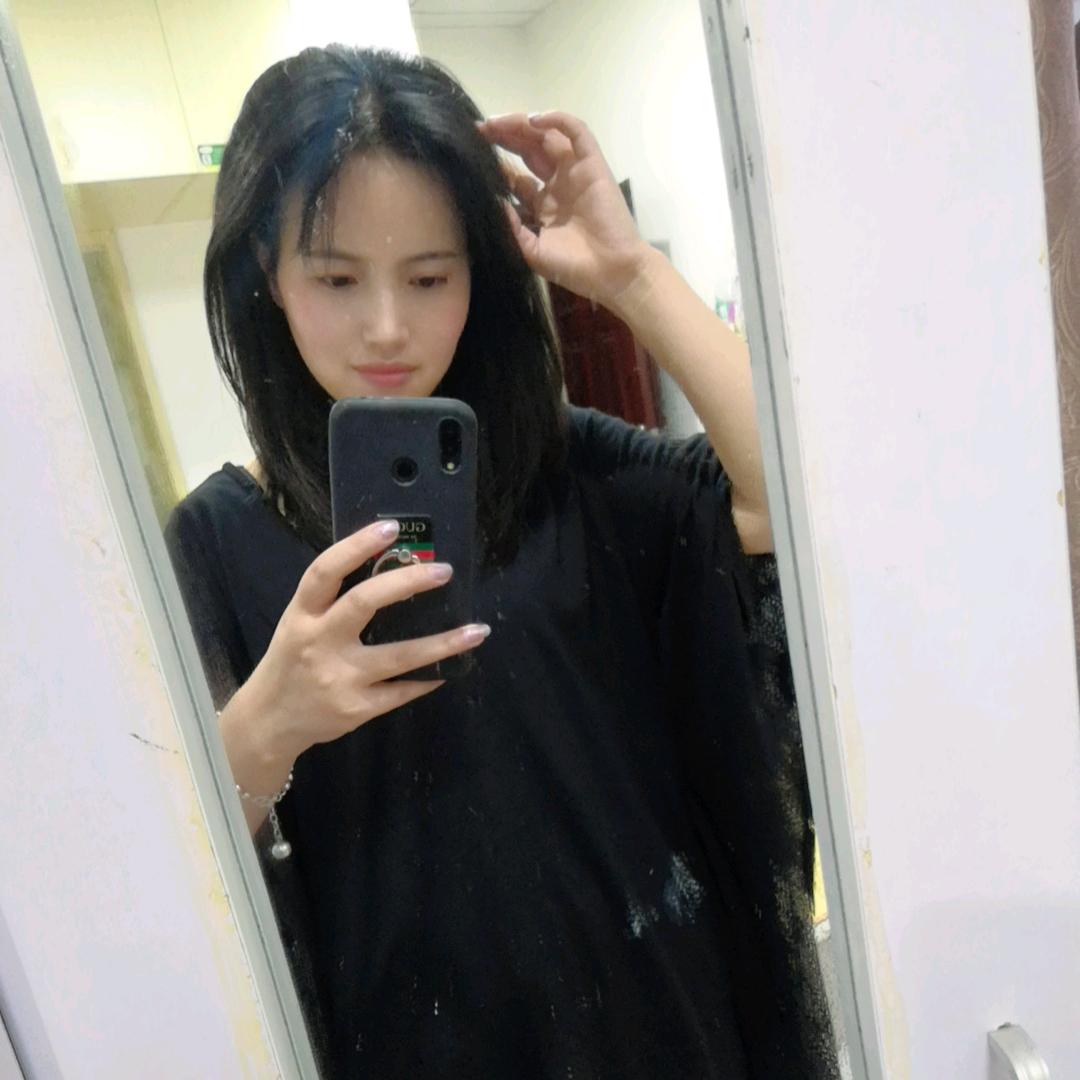 红姐服装看店日常