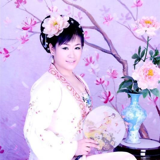 陈臆如