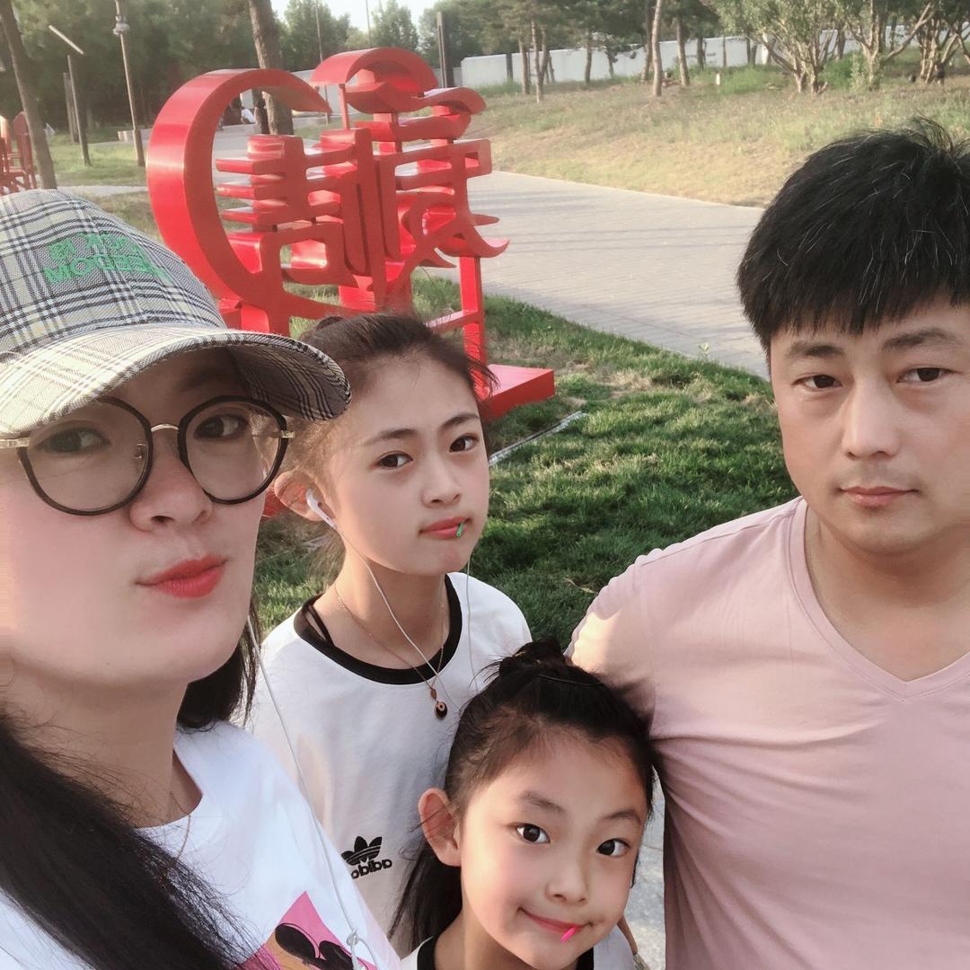 两袖清风明月照