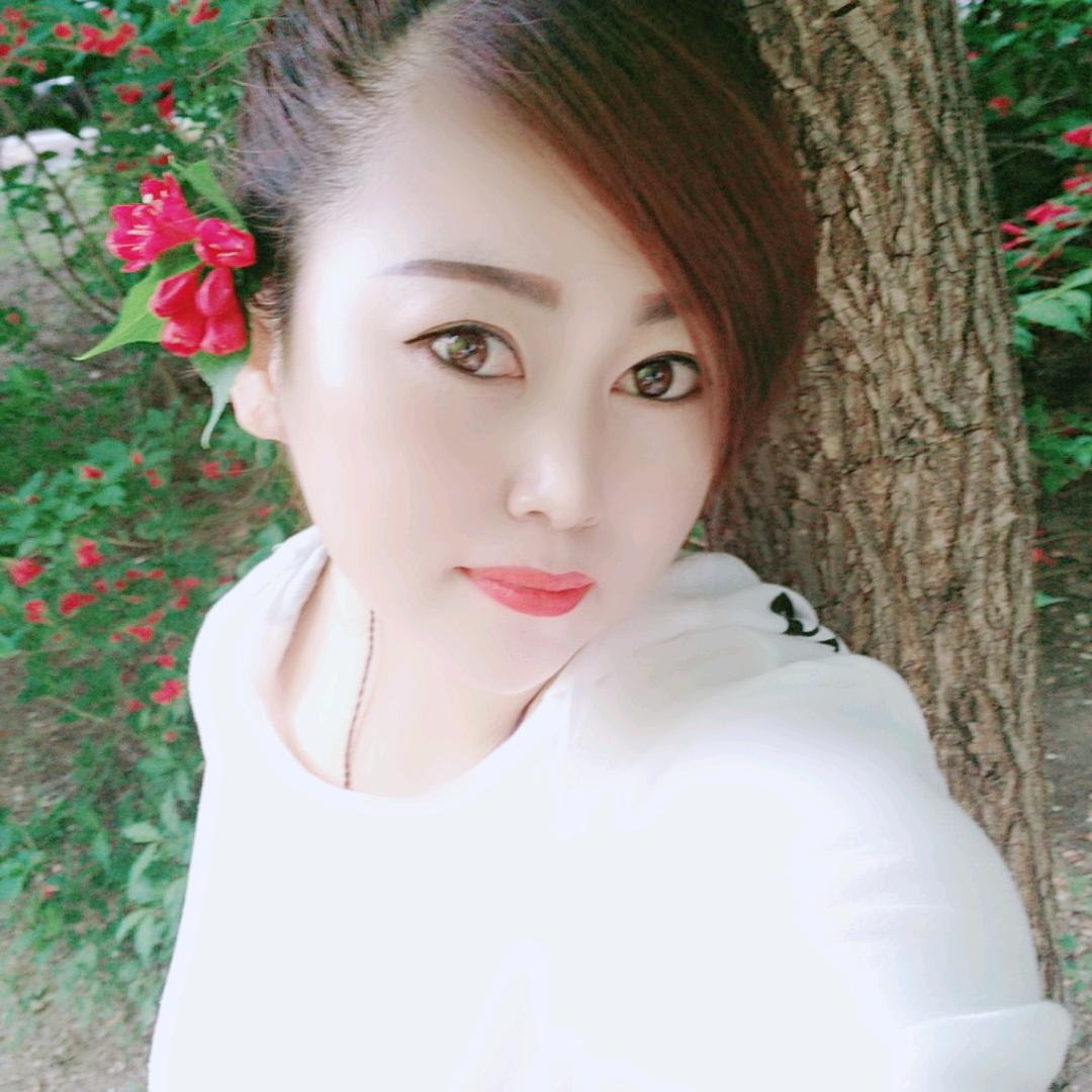 莉莉