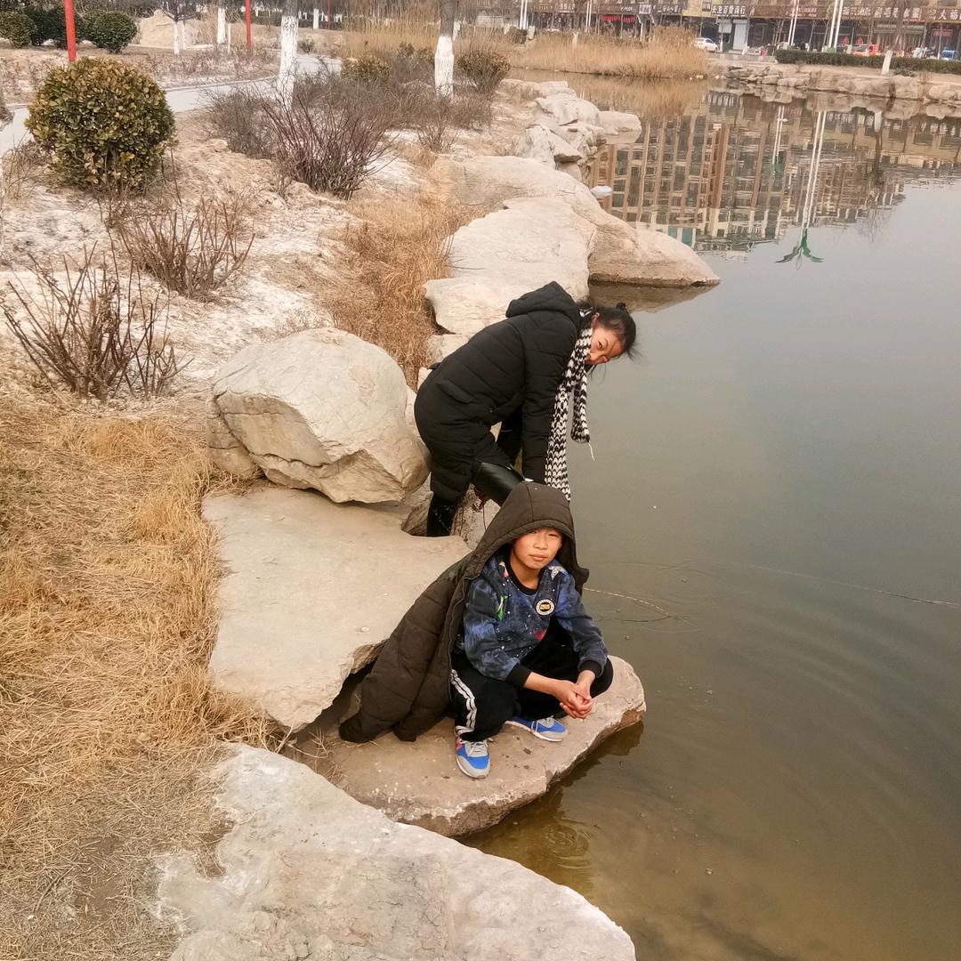 用户黑山老妖婆