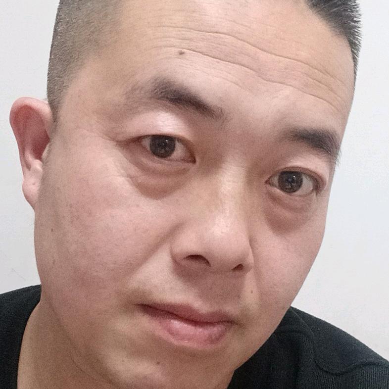 包 包