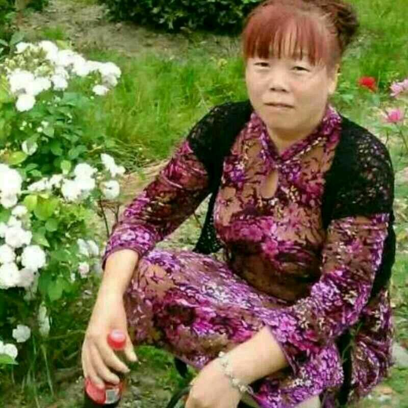 飞舞的雪花，河南省洛阳市嵩县，