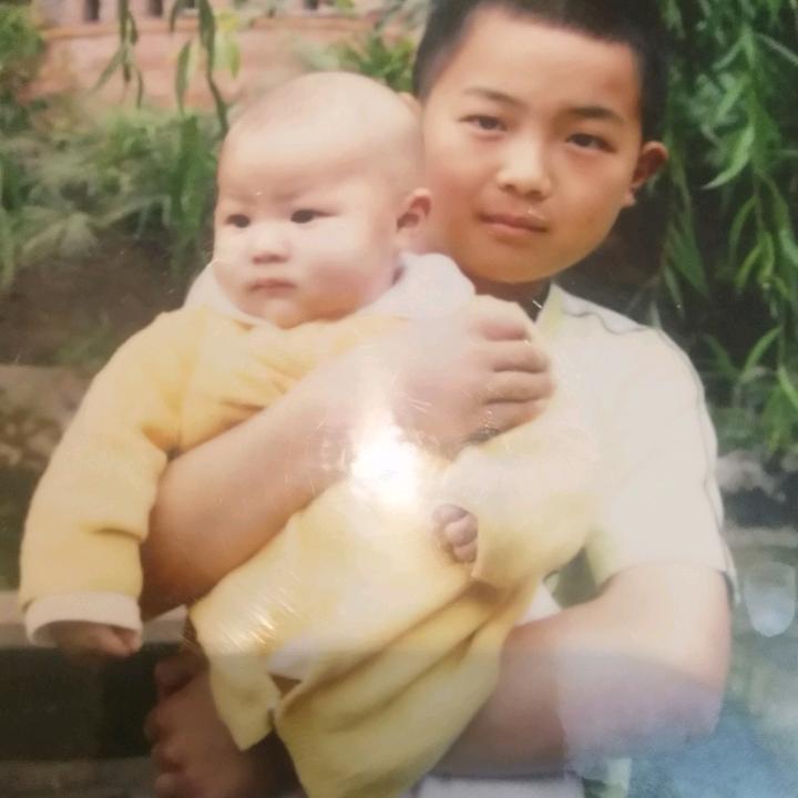 回乡做农业的均哥