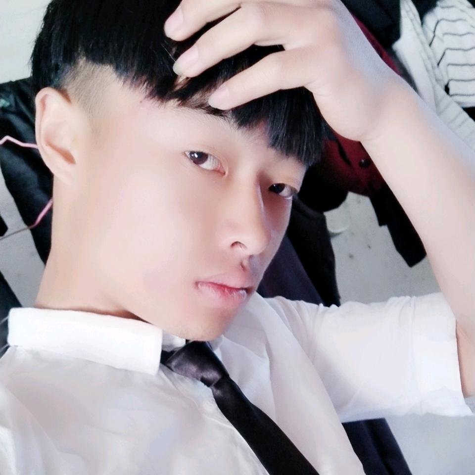 夜末渐微凉