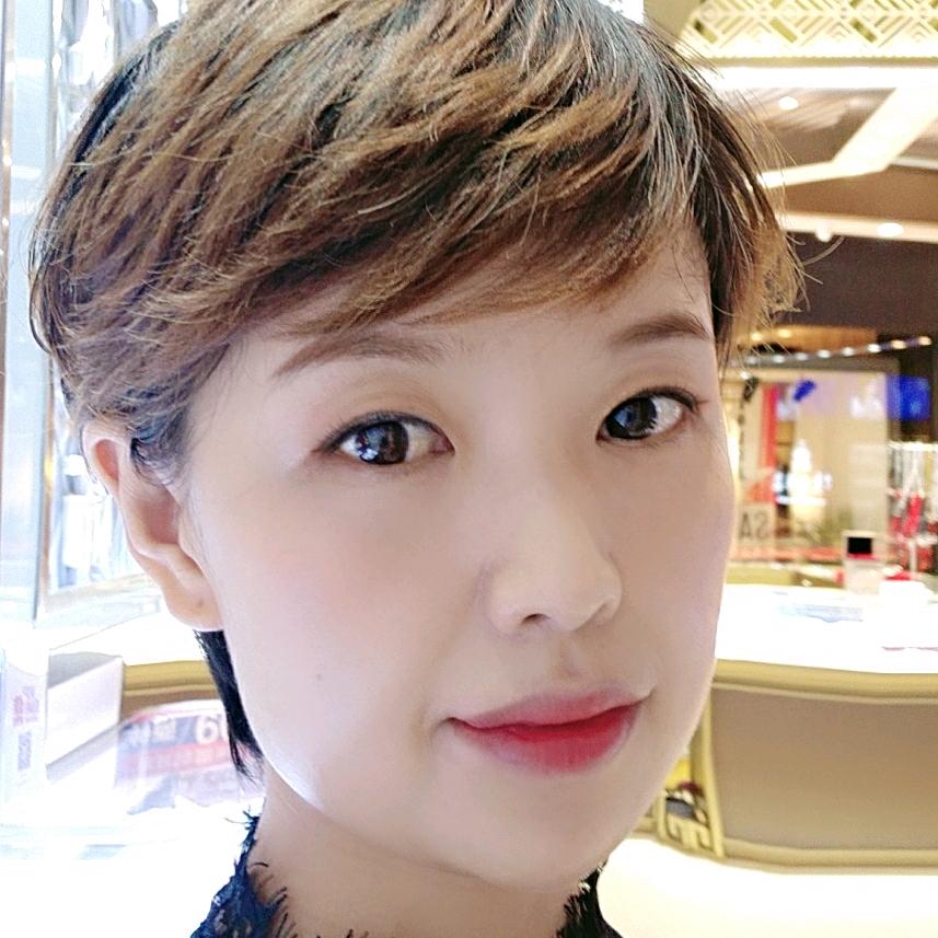 A小阿姨变变房产咨询