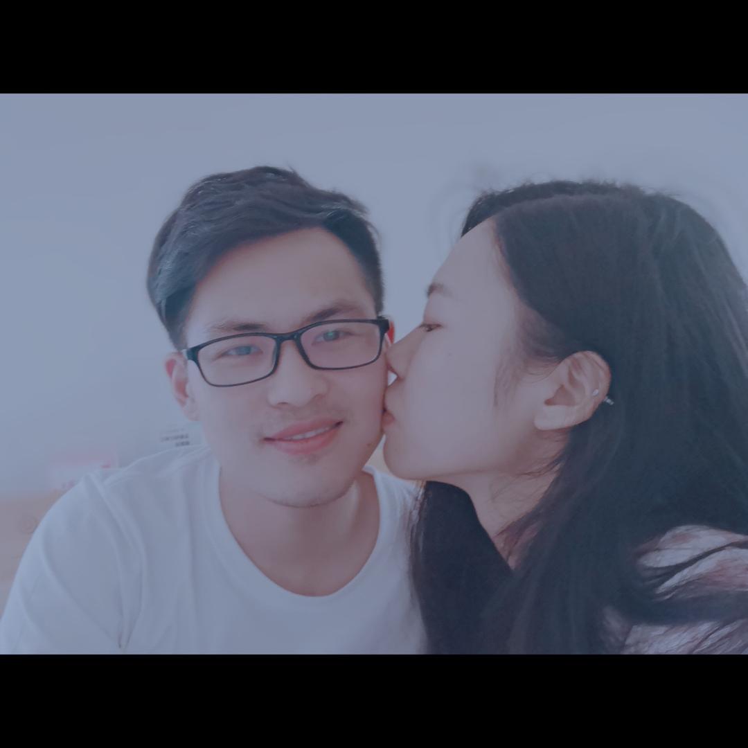大眼邓小眼