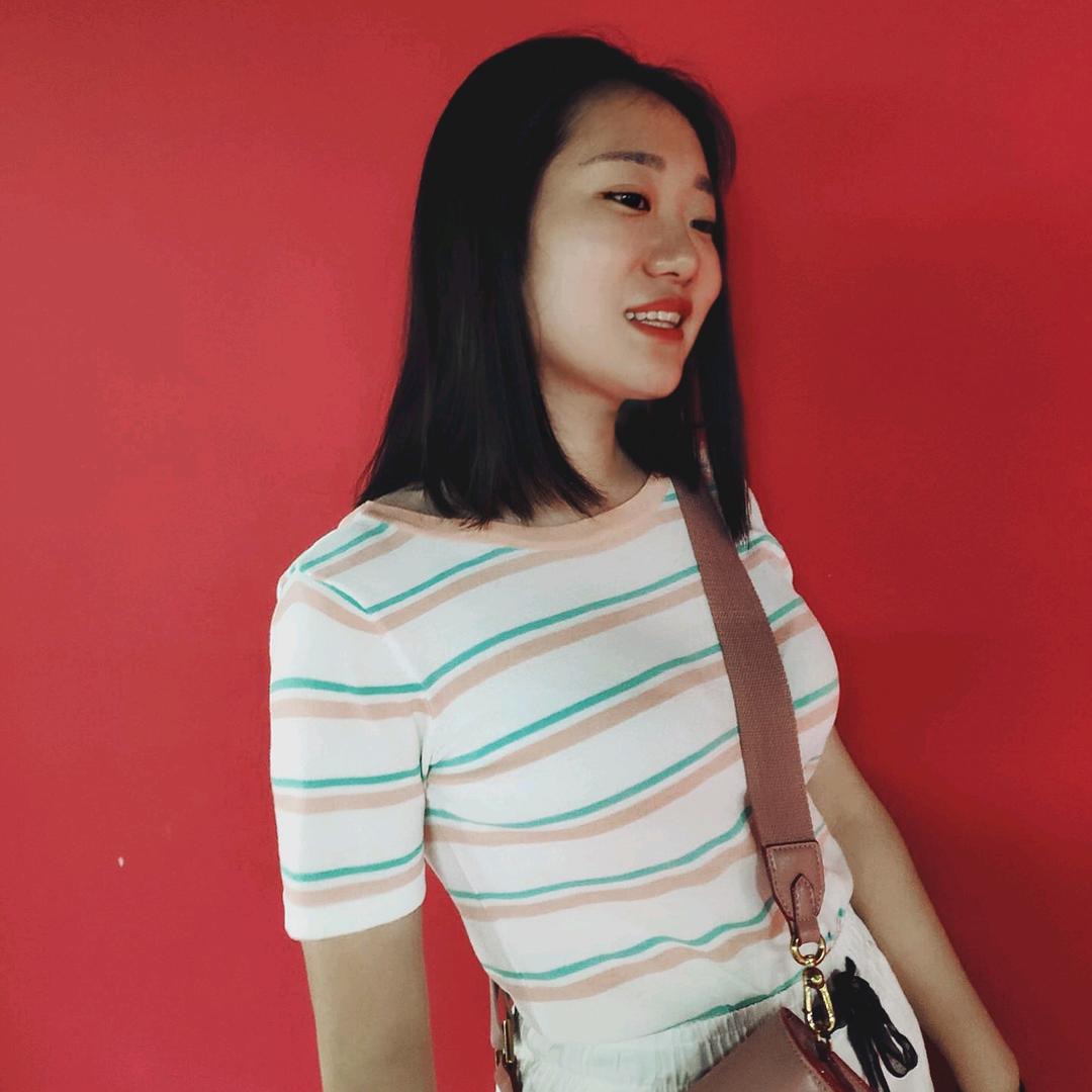 Z Z 呀🎀
