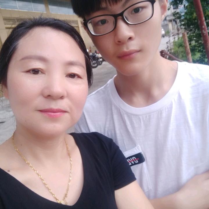 下马洞村大锣鼓队联系人胡万祝