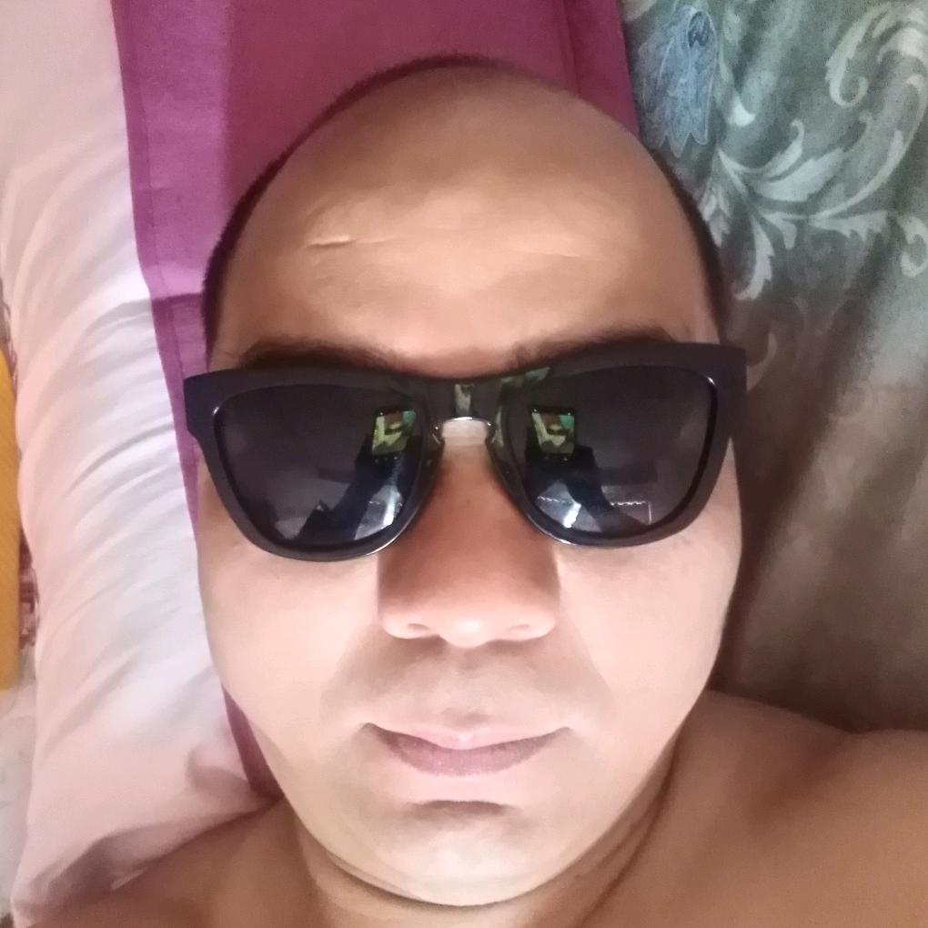 大叔爱财
