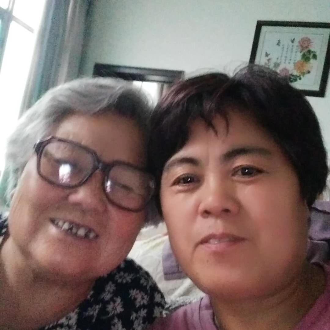 赵百玲