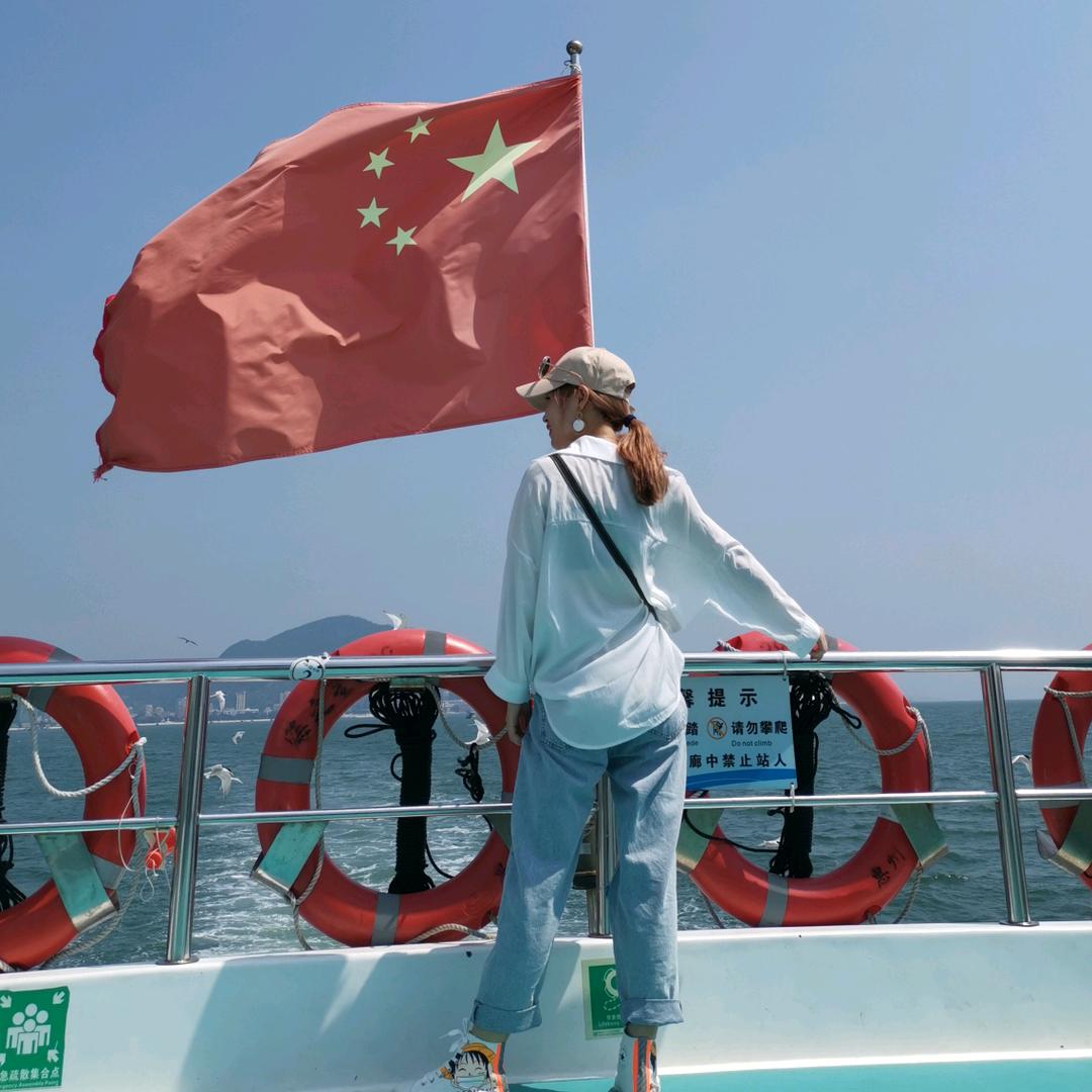 举了个雅玲。