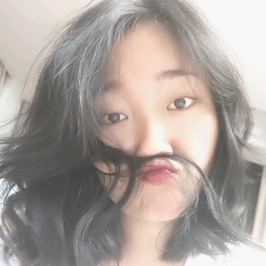 吃布丁的小布丁