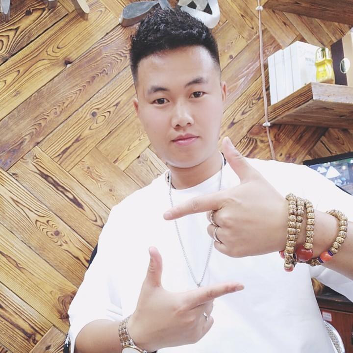 惠水县世艳美发店