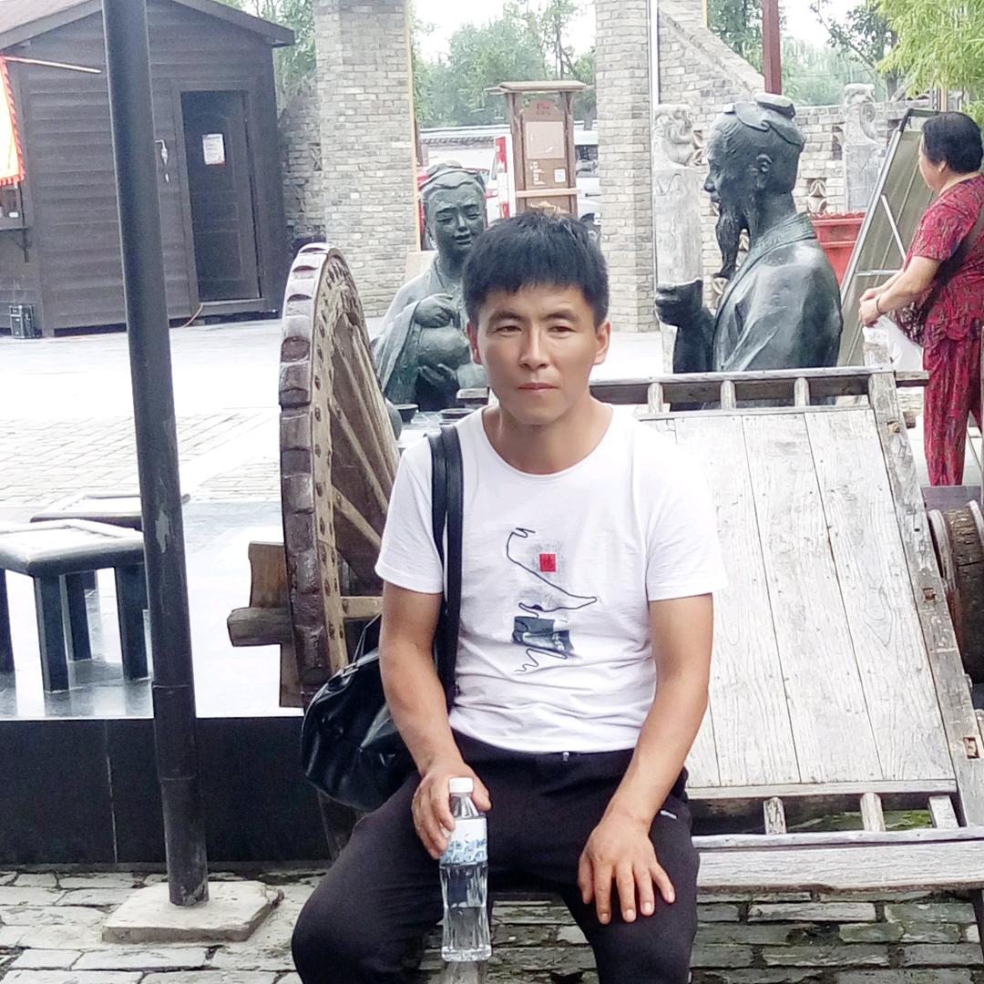 张小庆