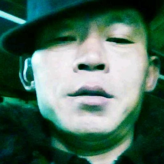 用户3929655884257黑哥