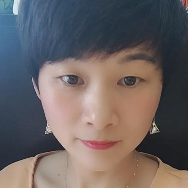 东方花园北区多多童装女装