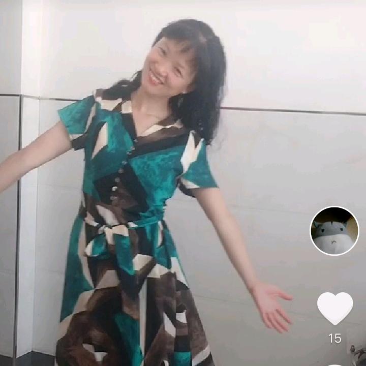 何艳