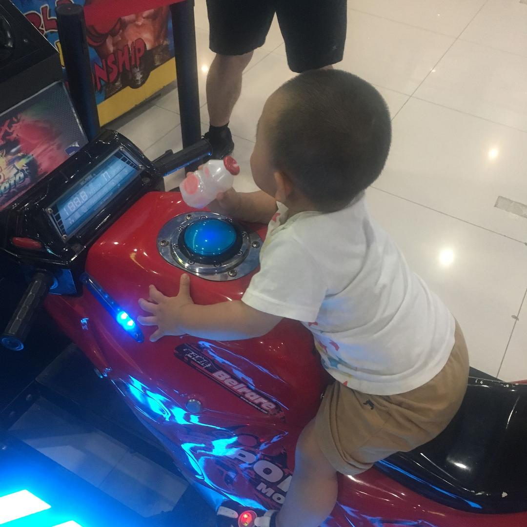 小雨哗啦啦啦