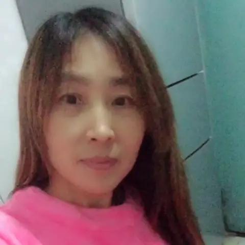 新县施红梅理发店