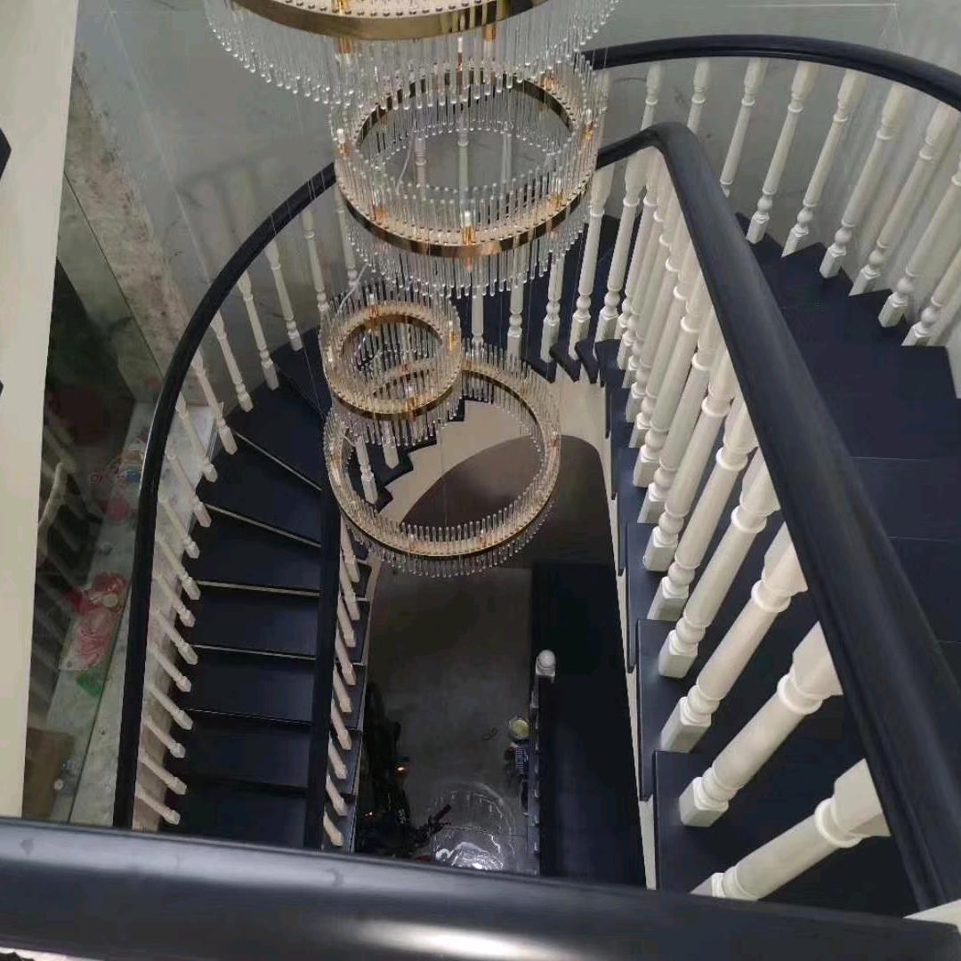 宇步楼梯