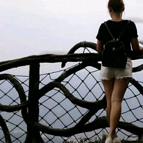 丫吖
