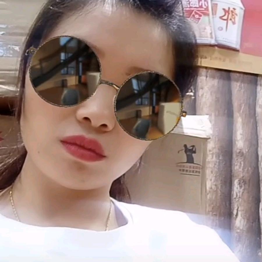 小芳