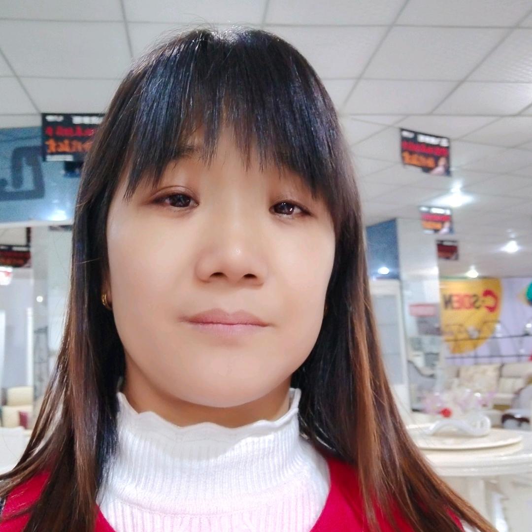 76龙开心快乐每一天，活出自我！