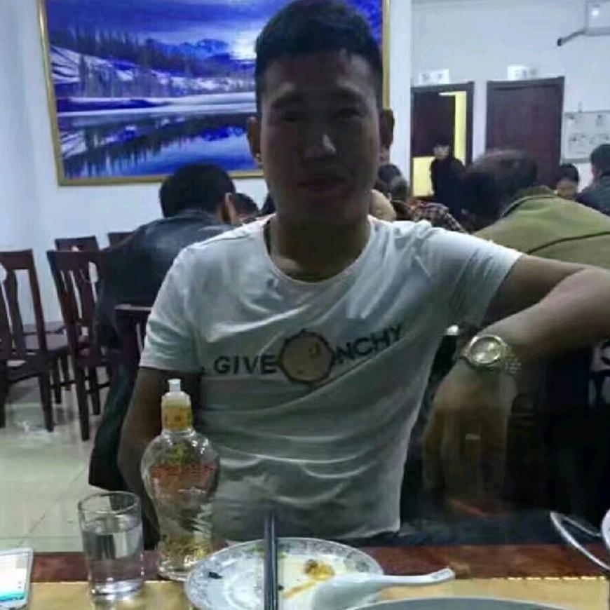 隔壁老杨