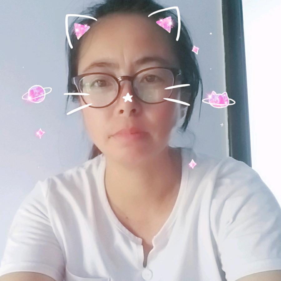 鸿运来，李玉红