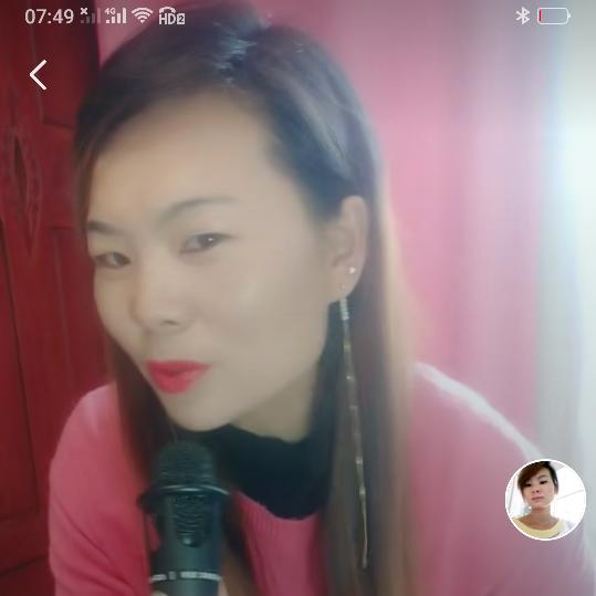 花瓶底的依恋