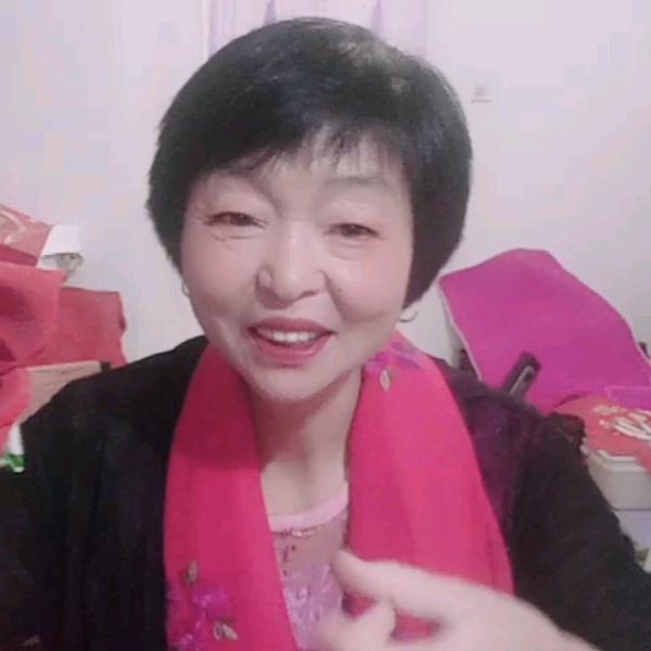 两宝奶奶