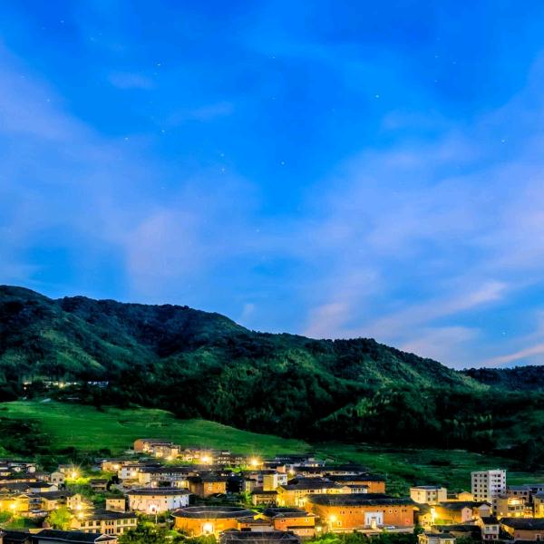 革命小酒天天有