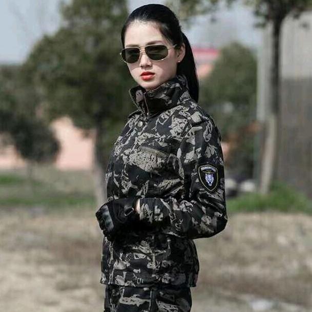 毒毒爱钓鱼