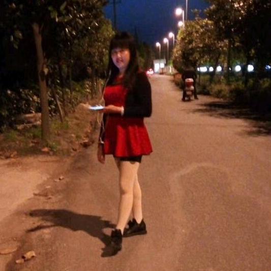 杨莉莉
