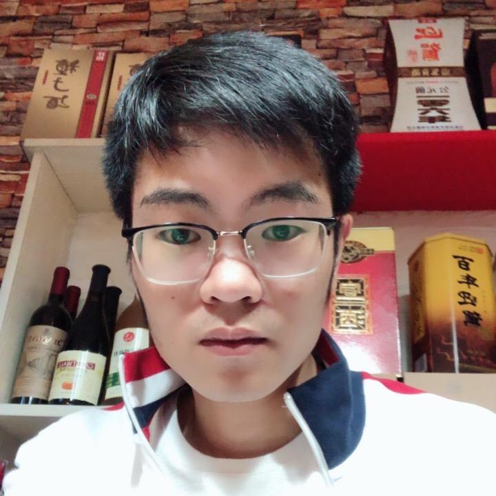 暴躁的饭团小哥