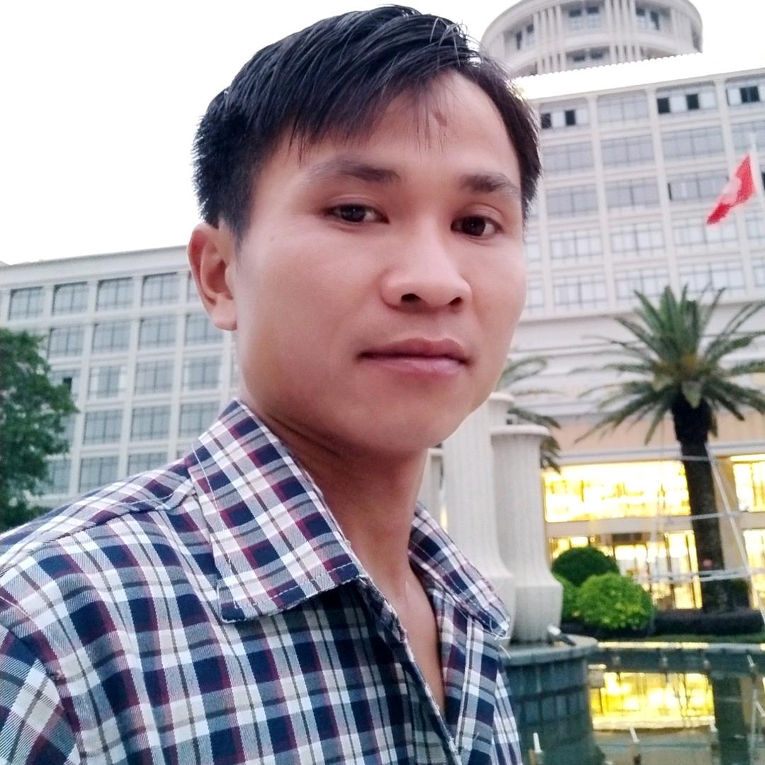 锅    康