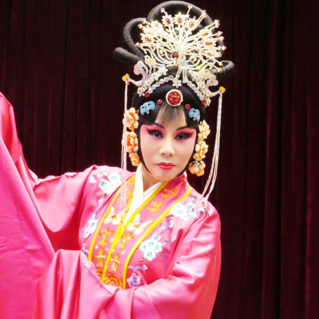 张素荣