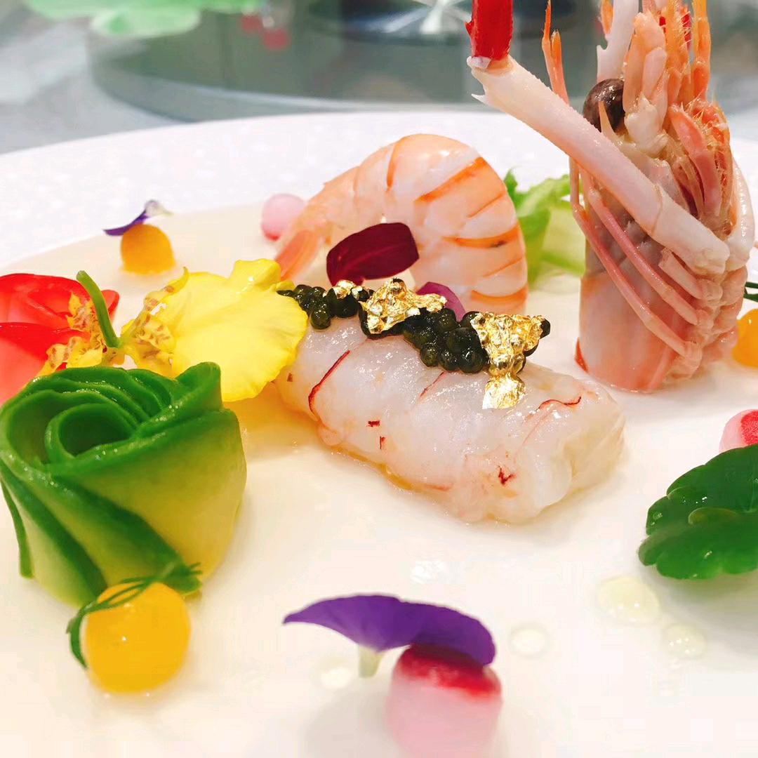 辉煌时刻( ㊖ _ ㊖ )餐饮