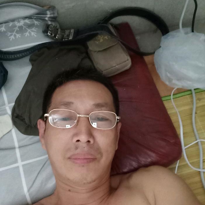 黑大龙哥哥