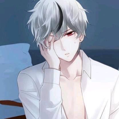 小 李