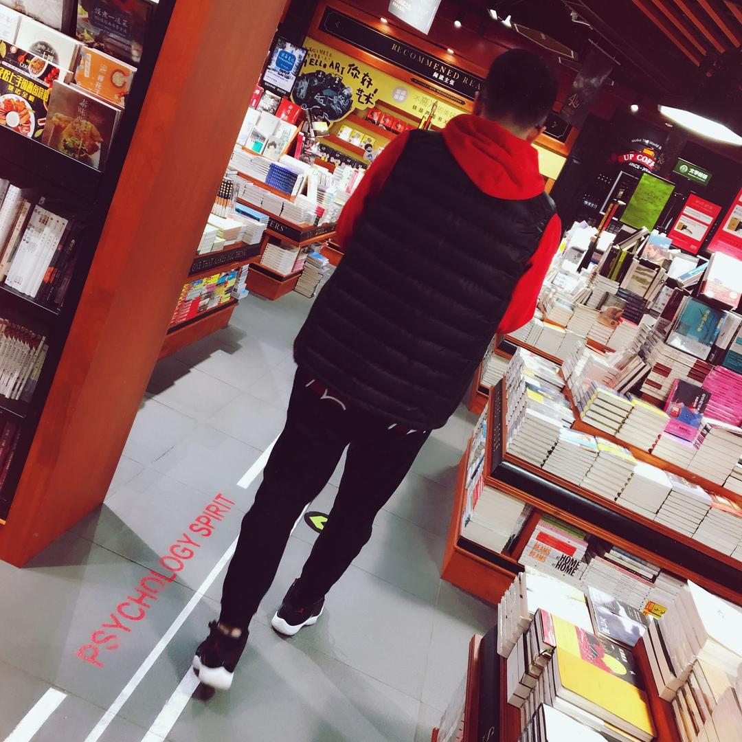 办公室熏屁精