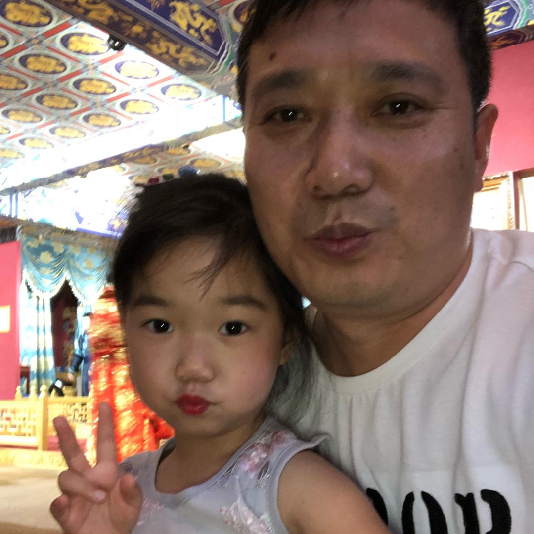 绮部服装