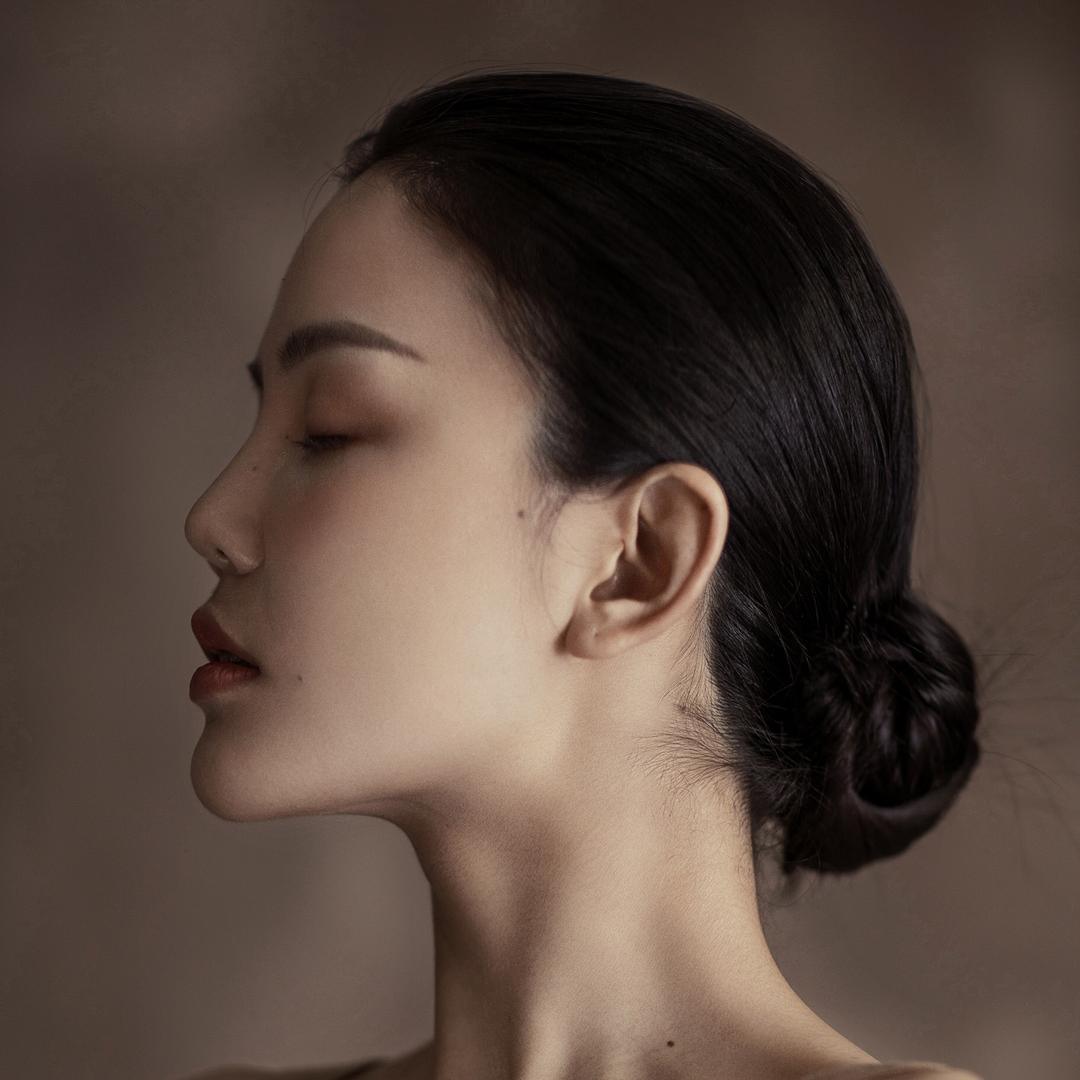 成都李晶晶文化传播有限公司73专卖店