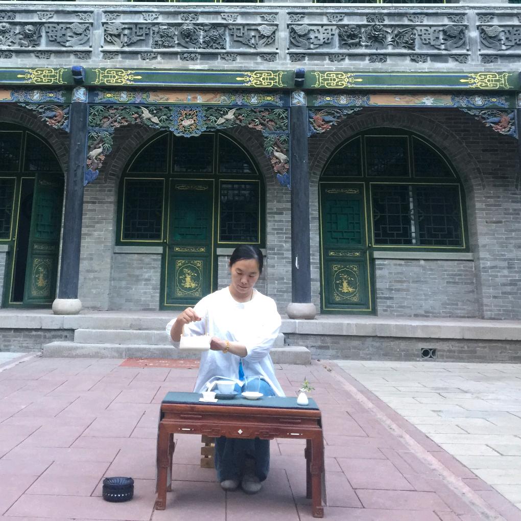 老茶客杨小青