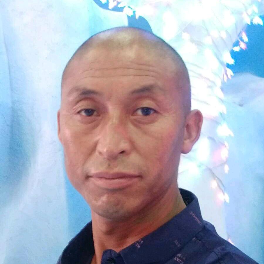 开拖拉机赶集
