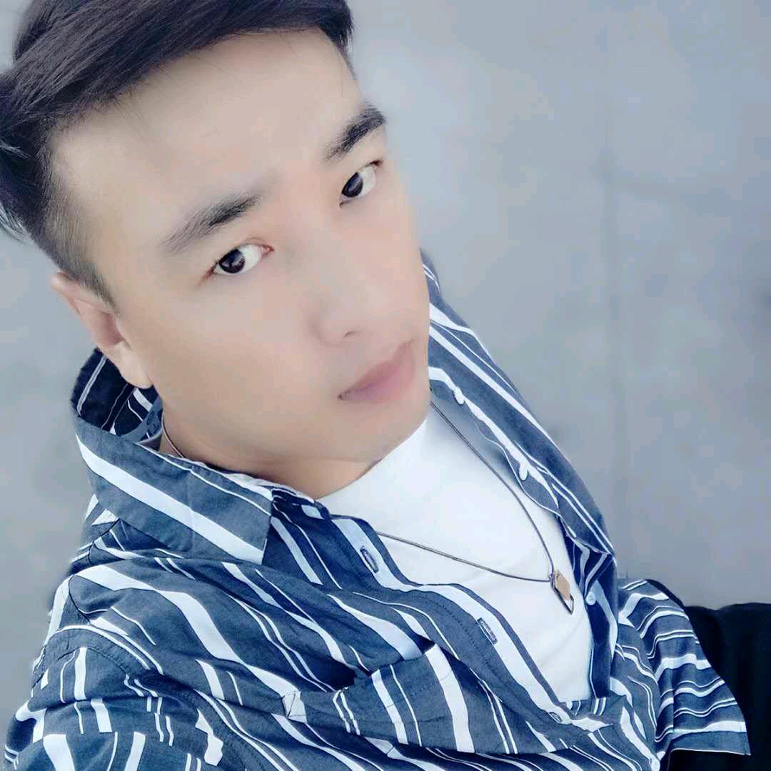 LI石头