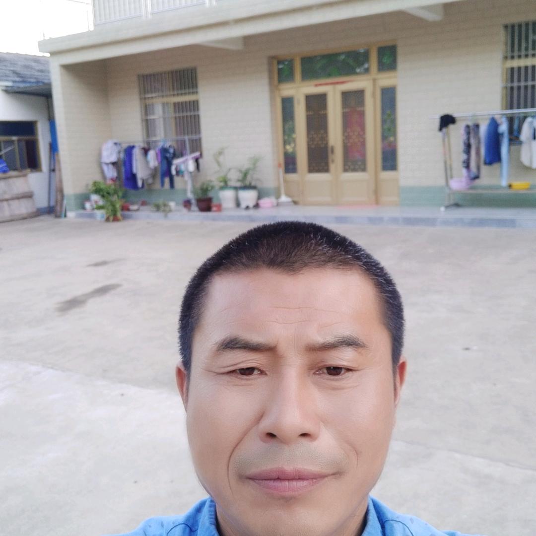 杨军
