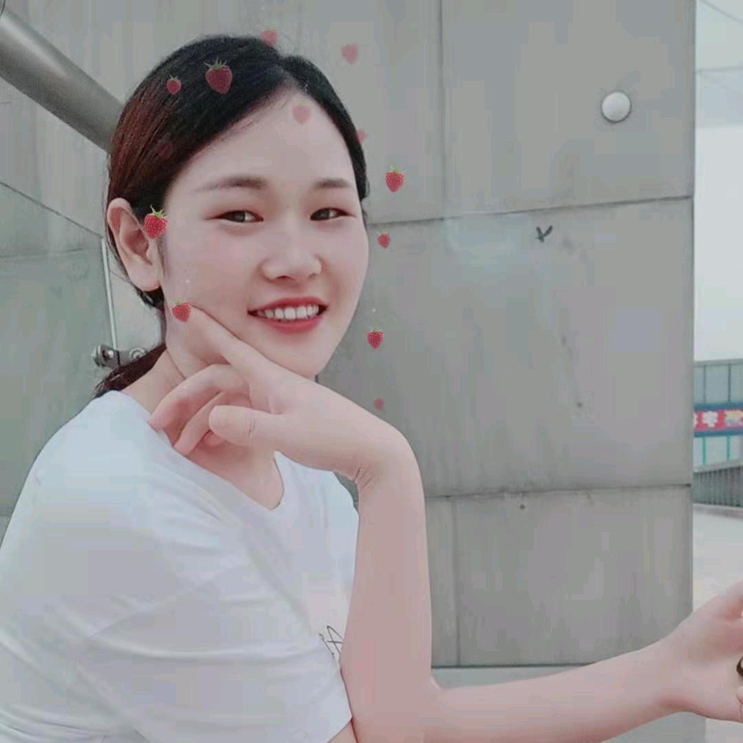 两头幸运的小猪🐷