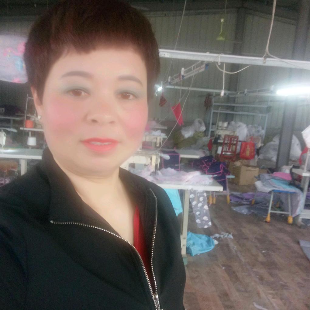 练集，秋霞服装加工厂